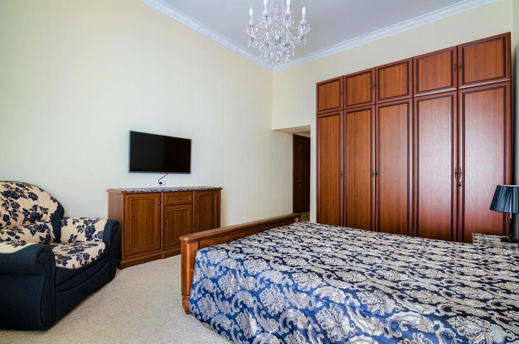 Apartamenty Kulisha 25 Лвив Екстериор снимка